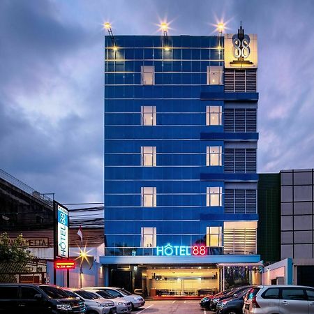 Hotel 88 Mangga Besar Raya 120 Jakarta By Wh Eksteriør billede